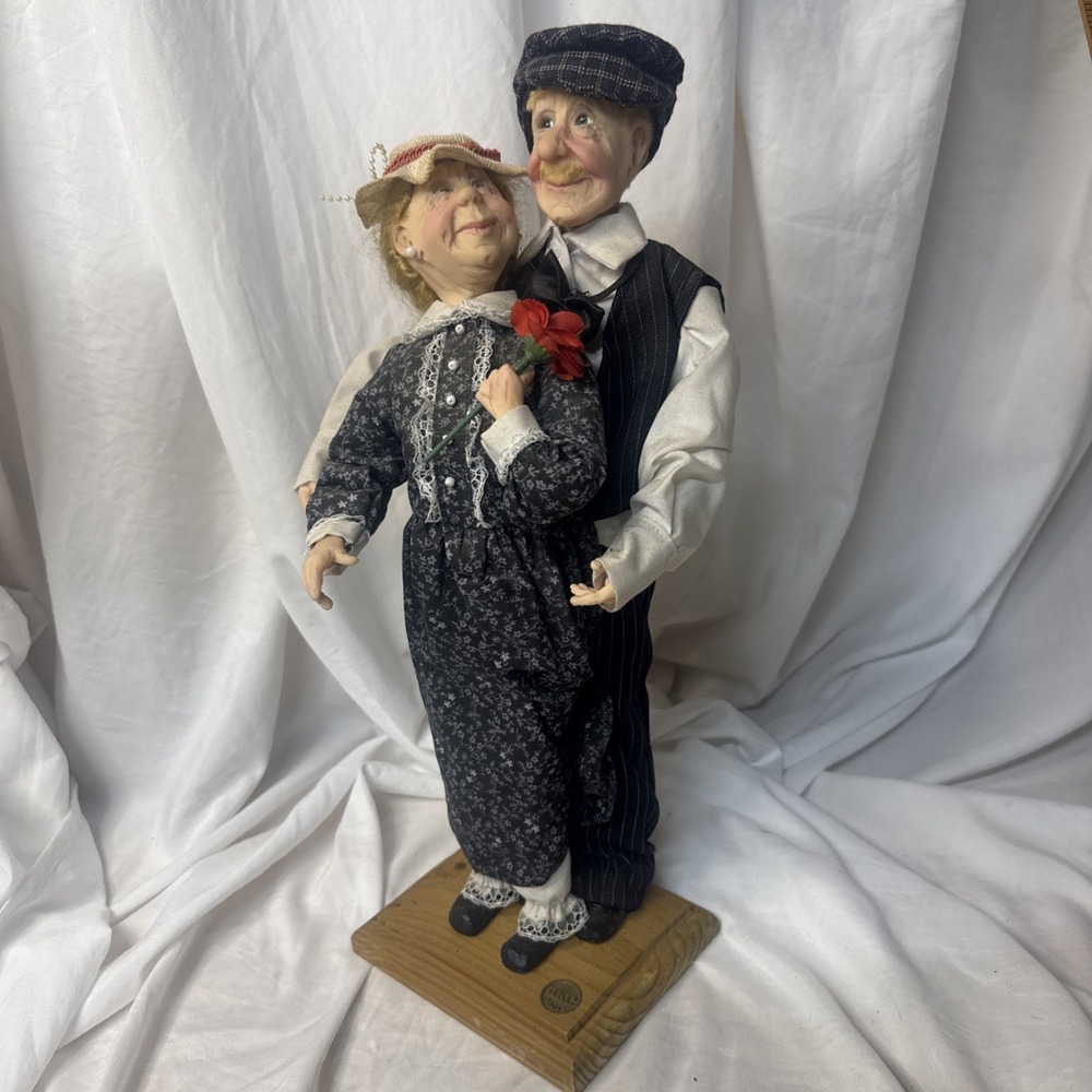 Vtg Jacqueline Kent's JKC DOLL GrandMa And GrandPa Old Couple- 17" Tall - 2004